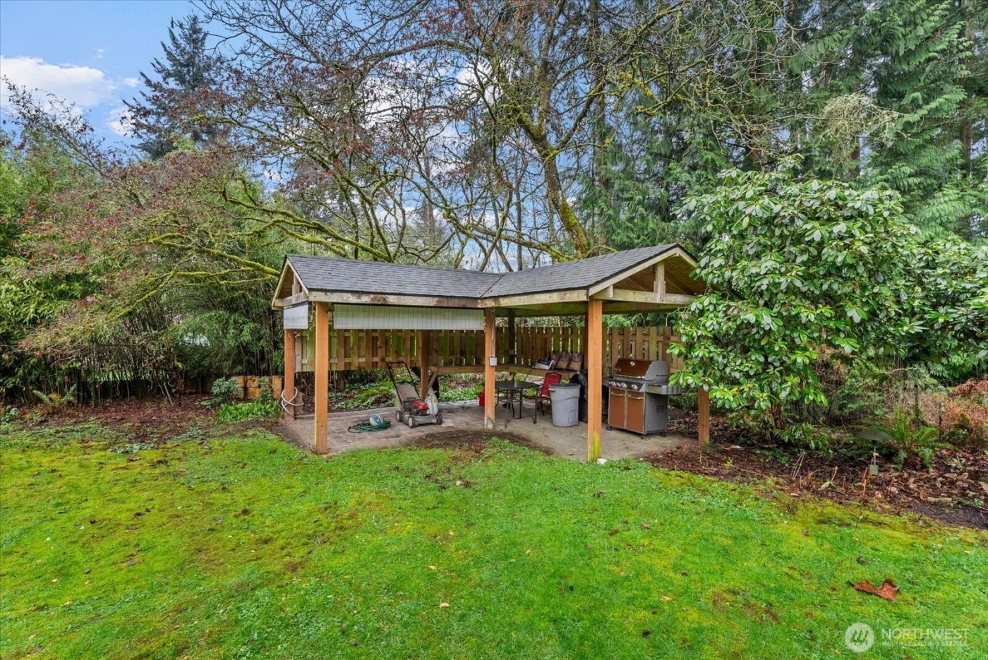 2515 NE 168th Street , Shoreline, WA 98155