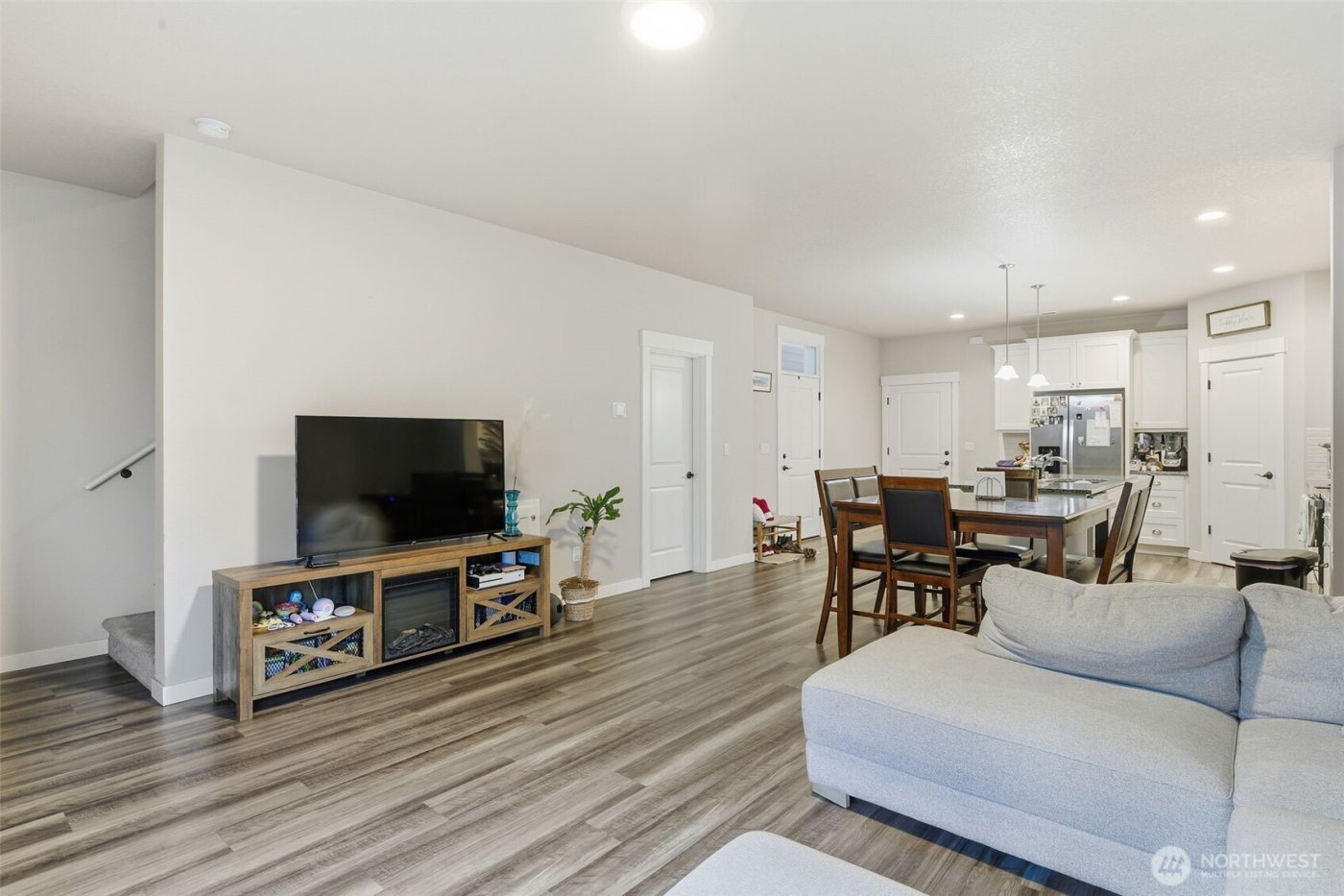 7109 S Ridge Way , Ridgefield, WA 98642