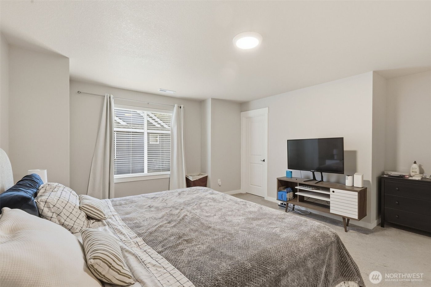 7109 S Ridge Way , Ridgefield, WA 98642