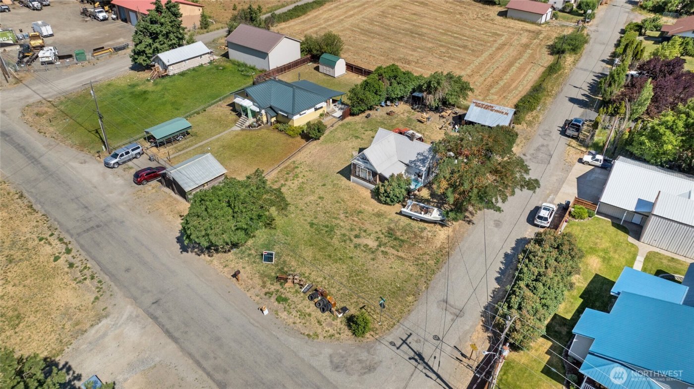 1105 E Third Street , Cle Elum, WA 98922