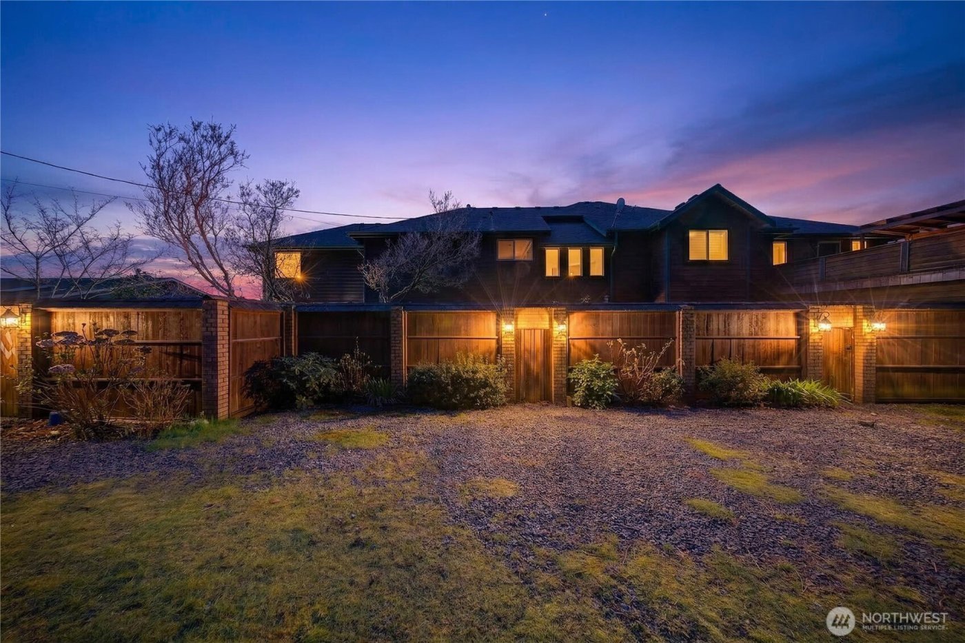 5972 Hastings Road , Clinton, WA 98236