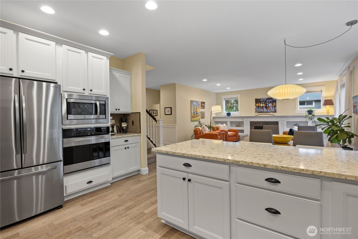 9150 Burlingame Court NE, Bainbridge Island, WA 98110