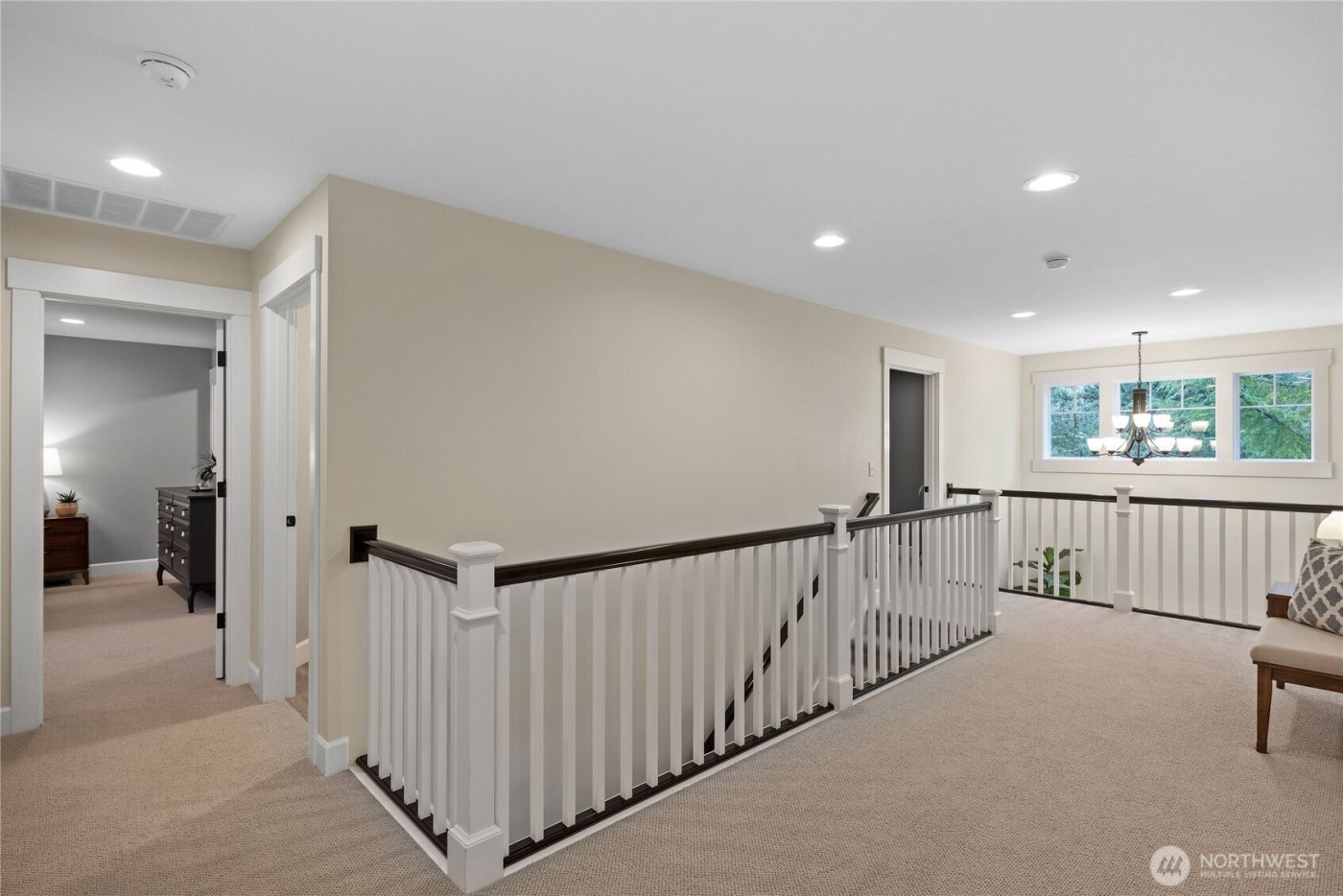 9150 Burlingame Court NE, Bainbridge Island, WA 98110