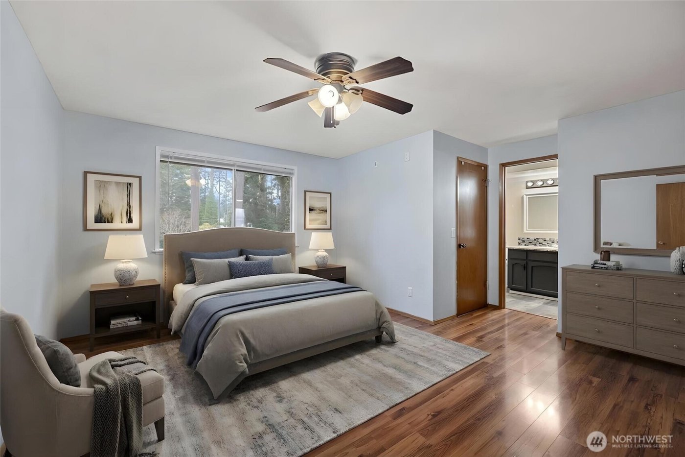 633 NW Mizzen Drive , Oak Harbor, WA 98277