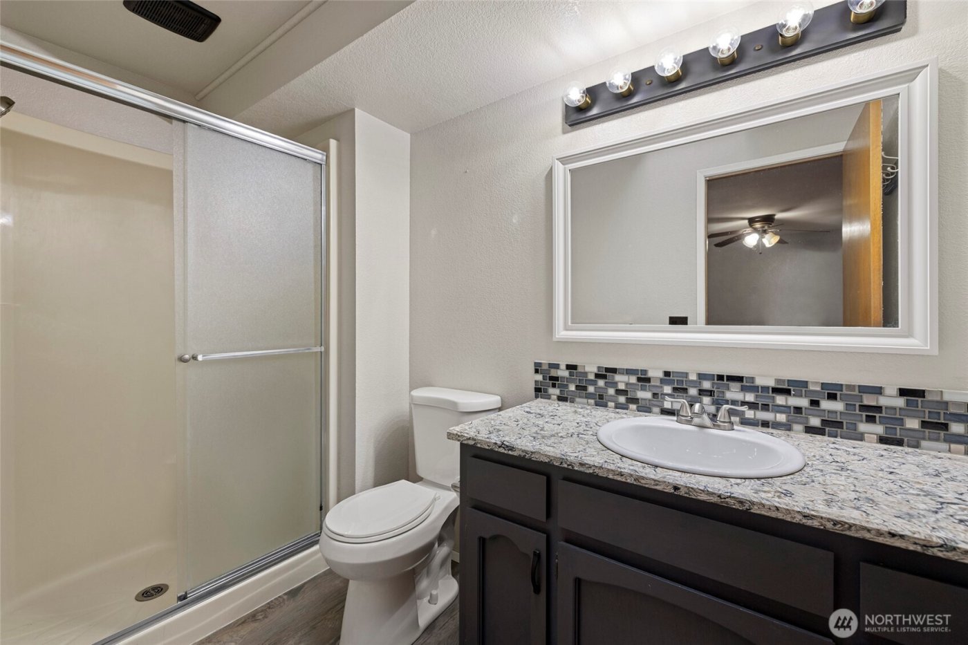 633 NW Mizzen Drive , Oak Harbor, WA 98277