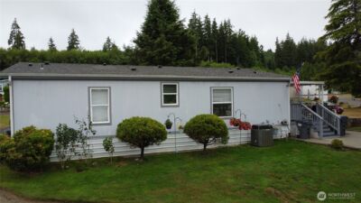 1019 Stanford Dr #26, Cosmopolis, WA 98537 - Photo 3