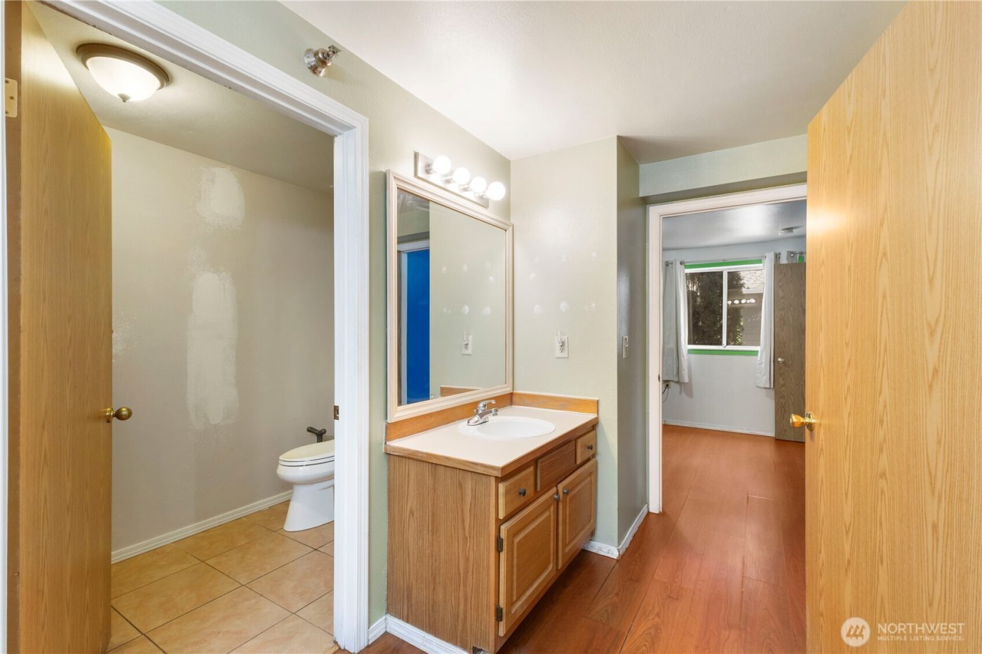 3939 10th Street SE #D6, Puyallup, WA 98374