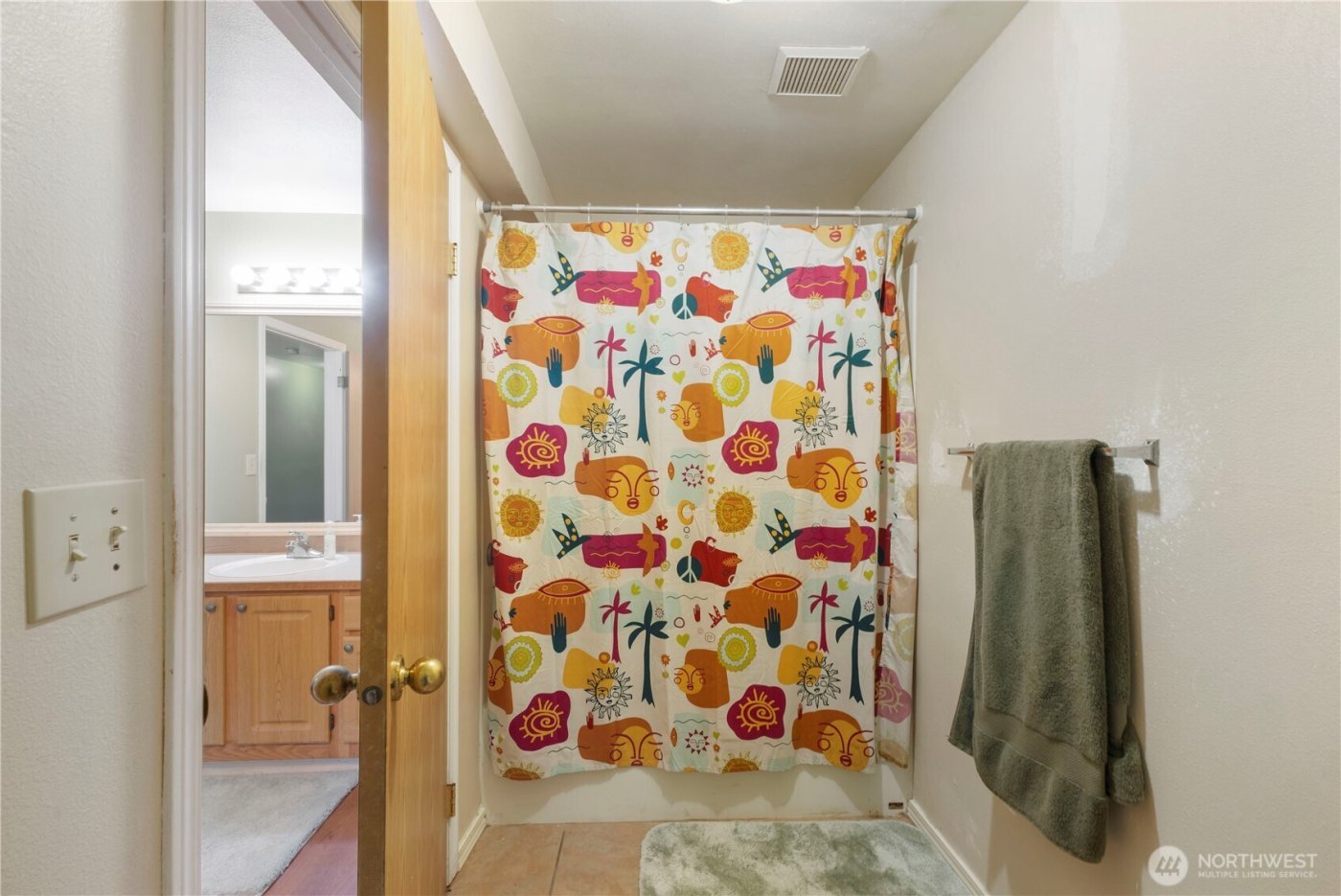 3939 10th Street SE #D6, Puyallup, WA 98374