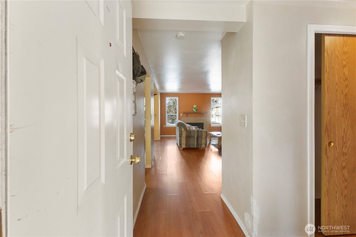 3939 10th Street SE #D6, Puyallup, WA 98374