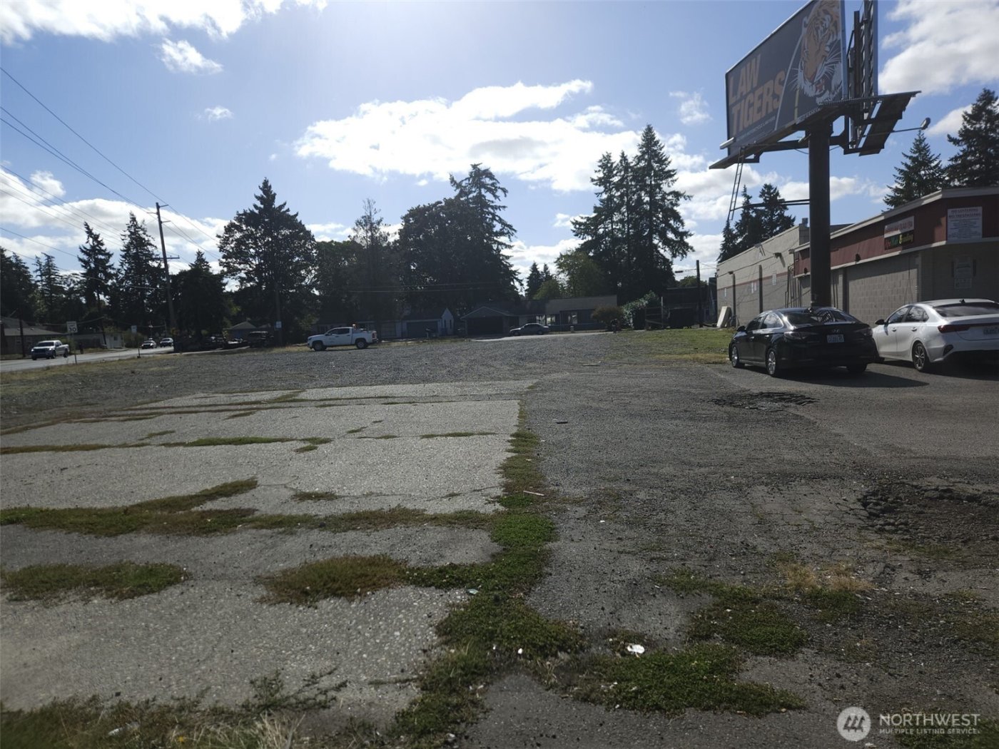 502 512 112th St S , Tacoma, WA 98444