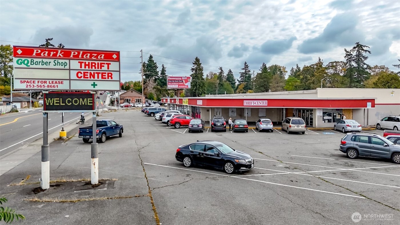 502 512 112th St S , Tacoma, WA 98444