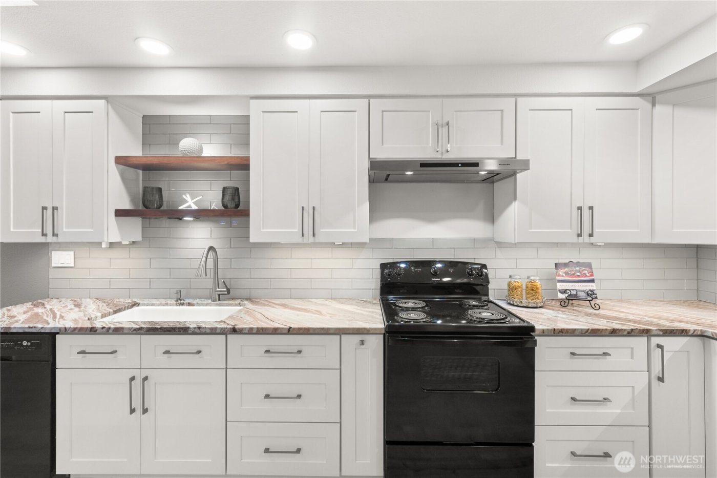 4214 W Lake Sammamish Parkway NE #310, Redmond, WA 98052