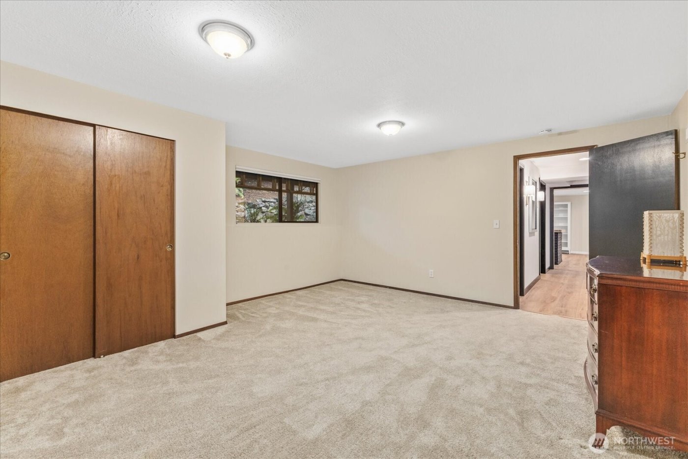 8201 181st Place SW, Edmonds, WA 98026