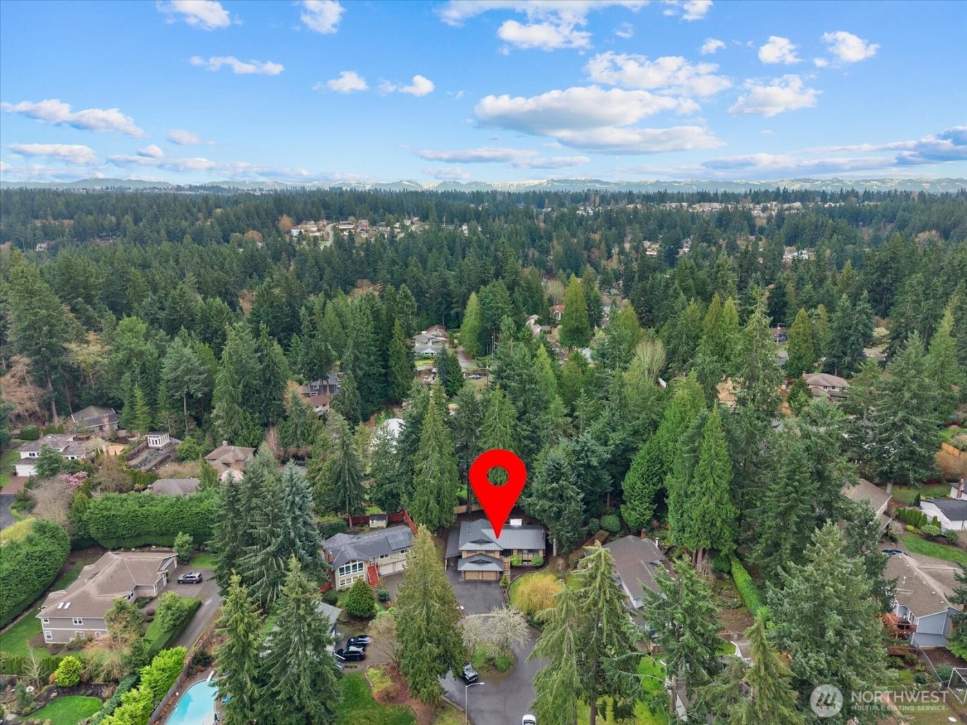 8201 181st Place SW, Edmonds, WA 98026