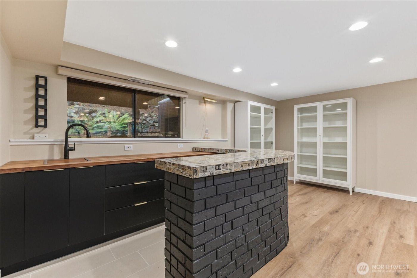 8201 181st Place SW, Edmonds, WA 98026