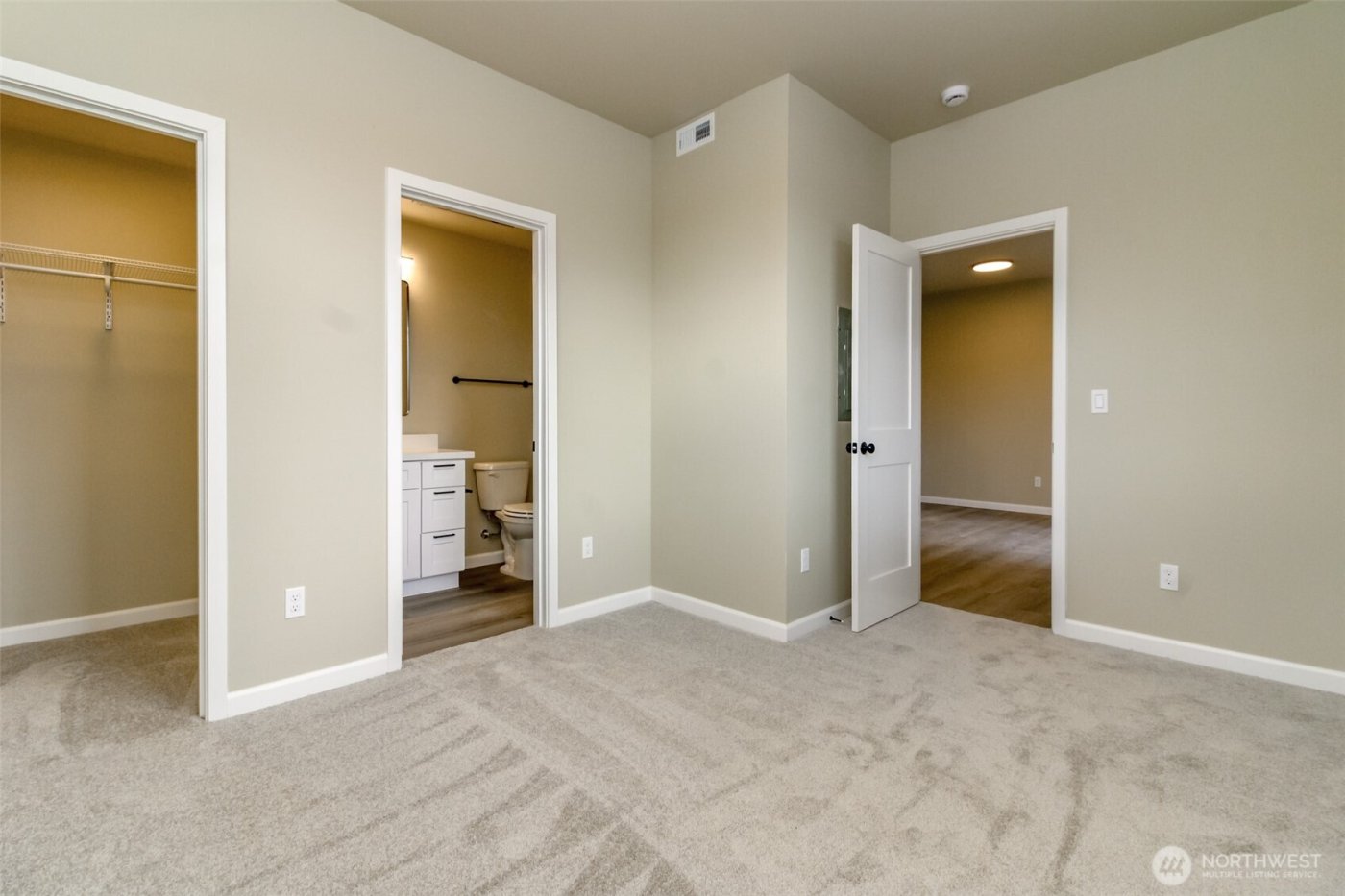 3402 S C St , Tacoma, WA 98418