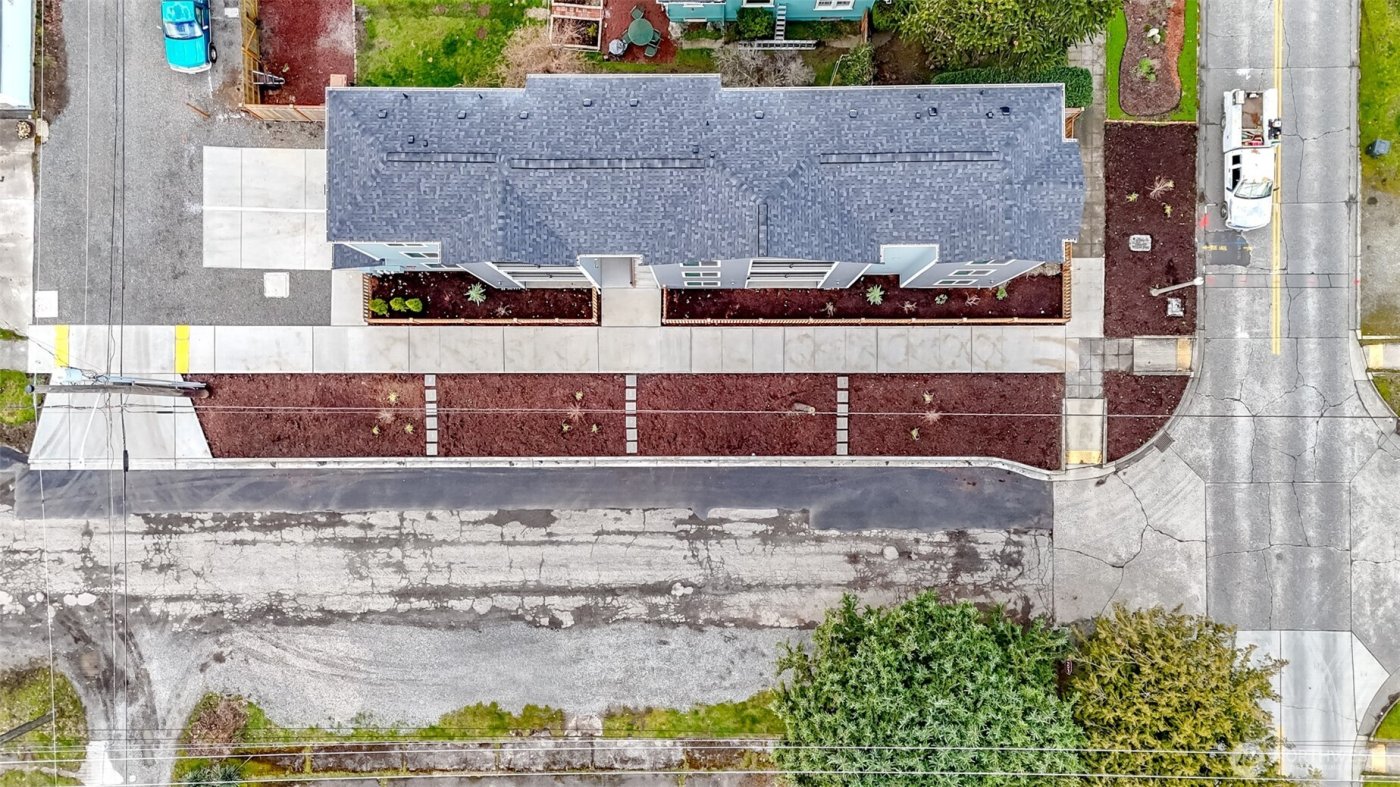 3402 S C St , Tacoma, WA 98418