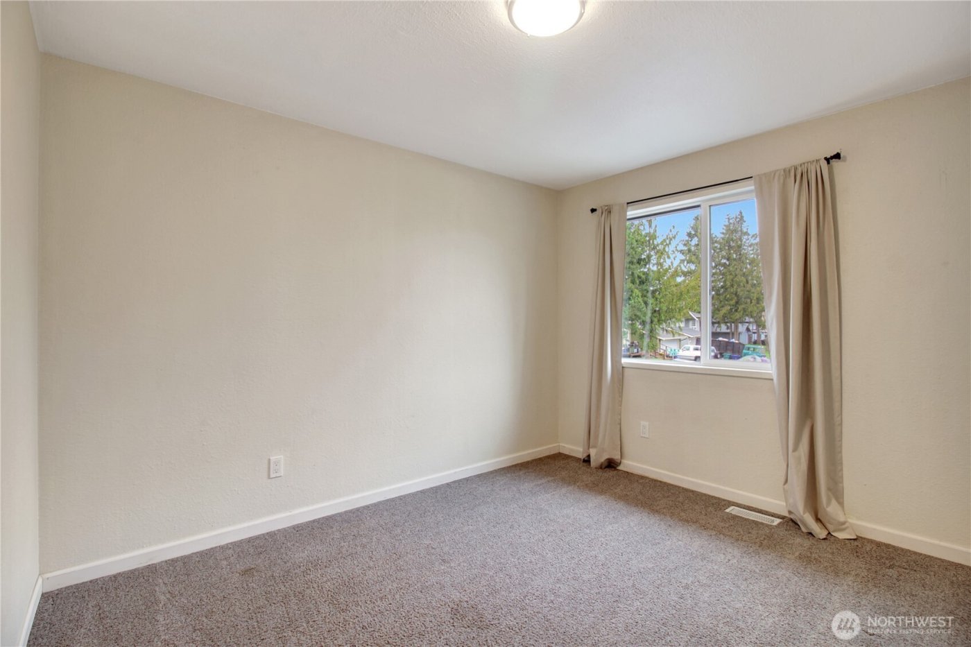 6932 88th Place NE, Marysville, WA 98270