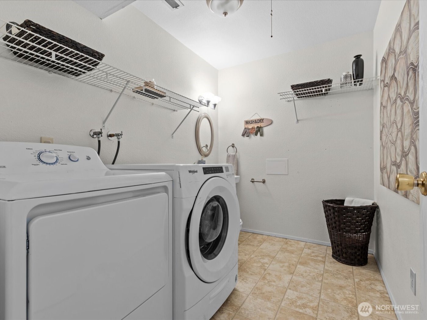 31806 10th Place SW, Federal Way, WA 98023-4702