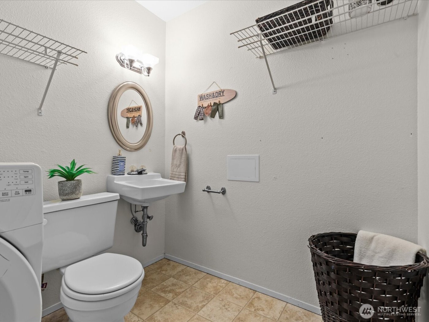 31806 10th Place SW, Federal Way, WA 98023-4702