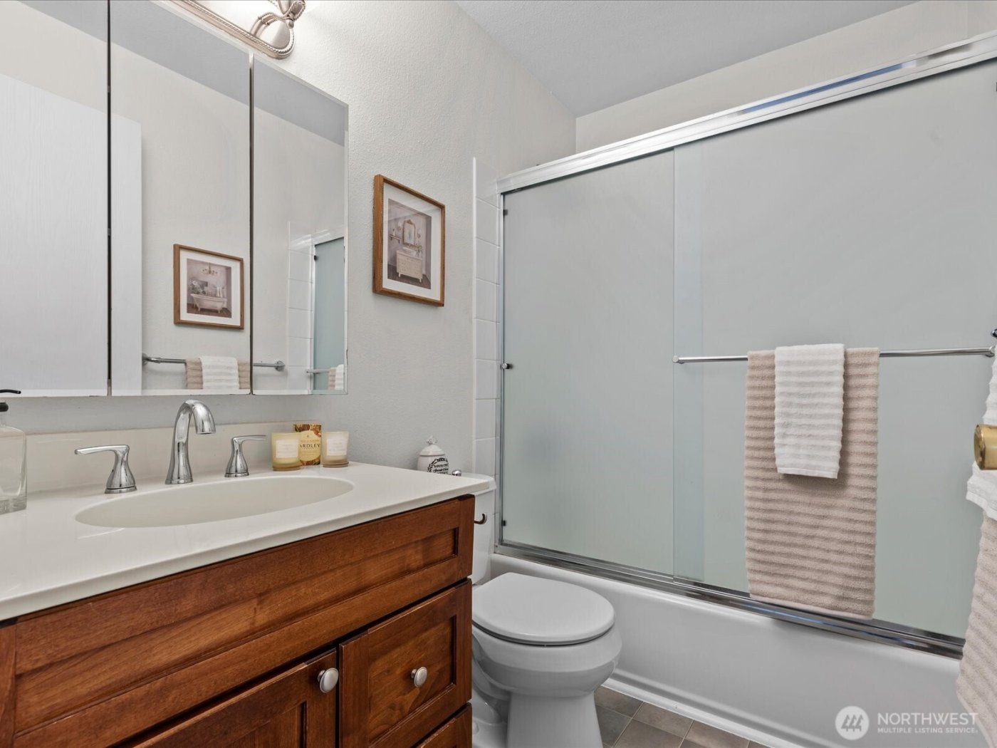 31806 10th Place SW, Federal Way, WA 98023-4702