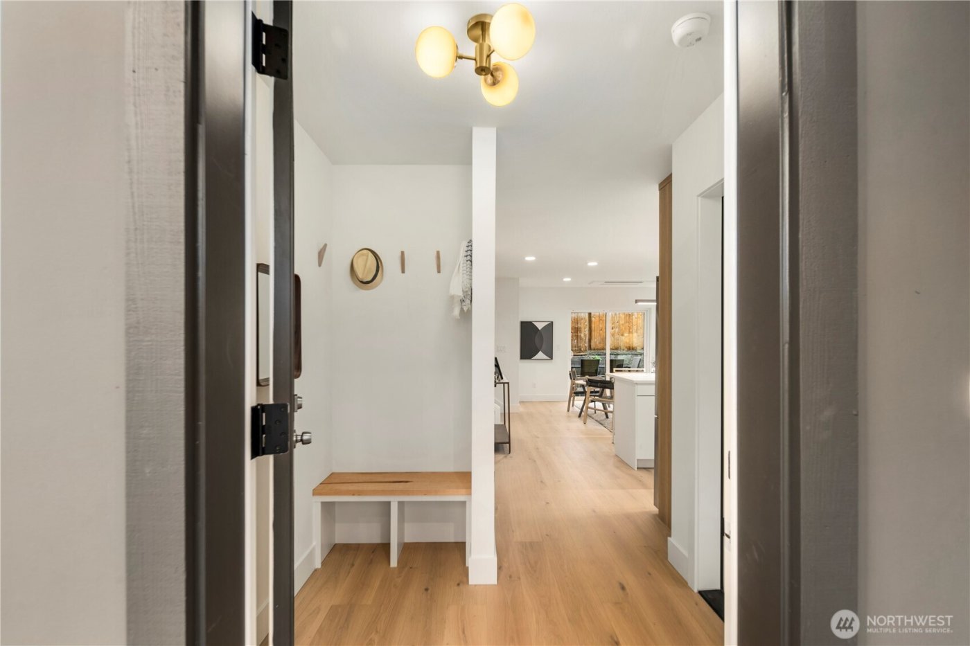 524 NE 89th Street #B, Seattle, WA 98115