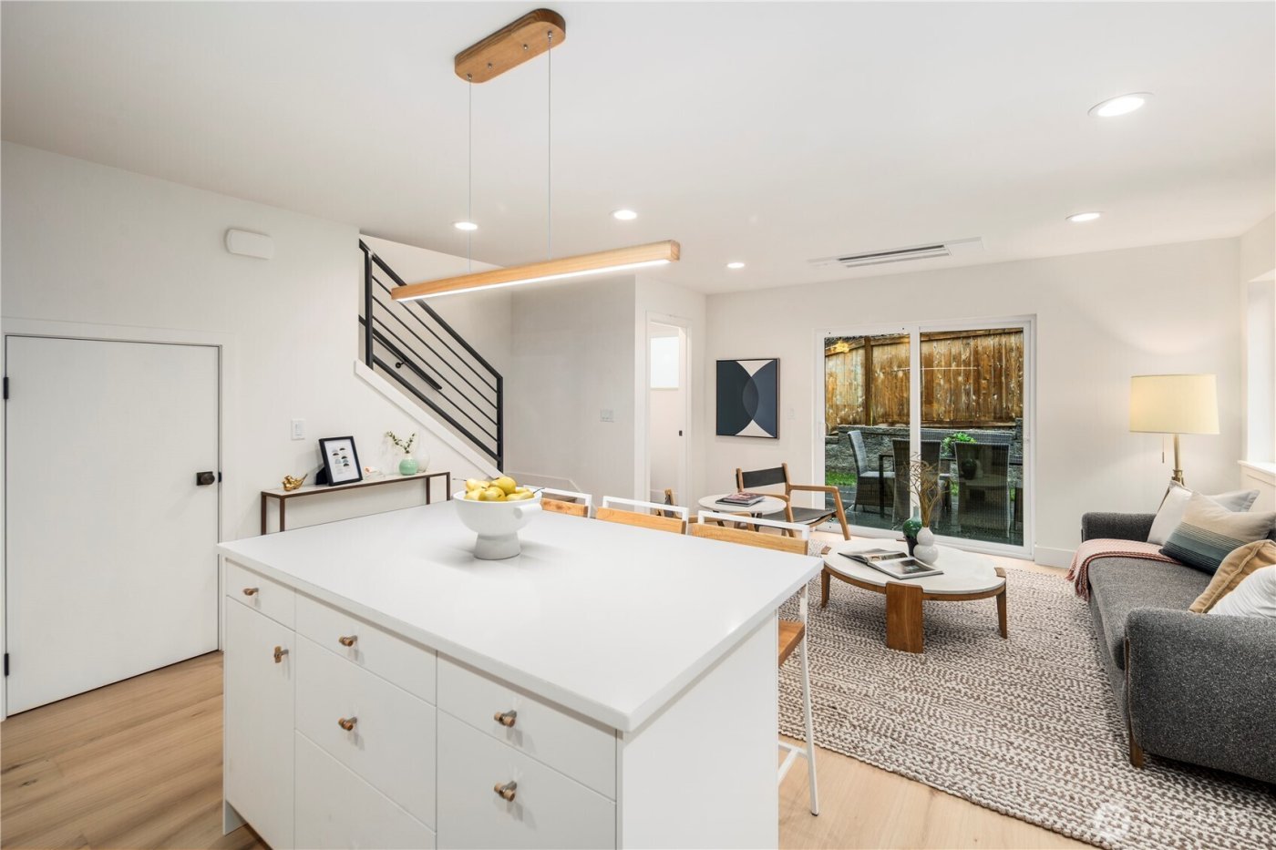 524 NE 89th Street #B, Seattle, WA 98115