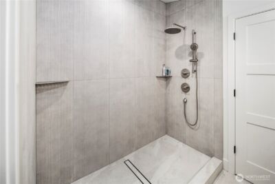 524 NE 89th Street #B, Seattle, WA 98115 - Photo 24