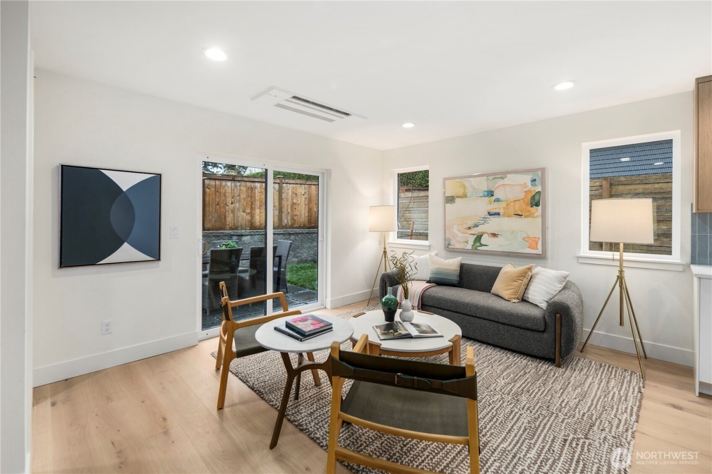 524 NE 89th Street #B, Seattle, WA 98115