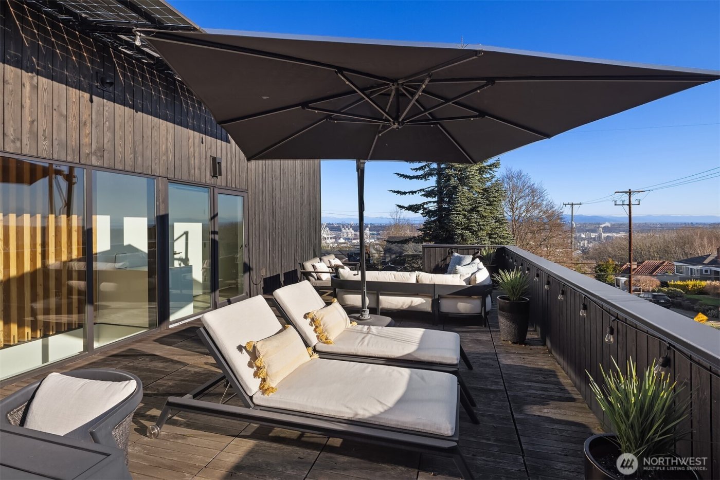 3057 36th Avenue SW, Seattle, WA 98126