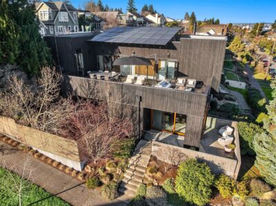 3057 36th Avenue SW, Seattle, WA 98126 - Photo 3