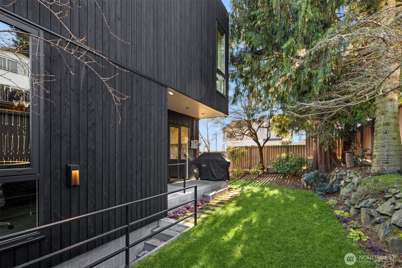 3057 36th Avenue SW, Seattle, WA 98126