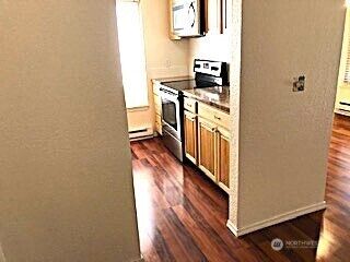12602 NE 118th Street , Kirkland, WA 98034-4134 - Photo 24