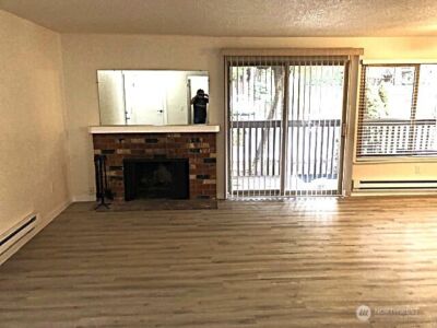 12602 NE 118th Street , Kirkland, WA 98034-4134 - Photo 7
