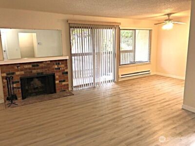 12602 NE 118th Street , Kirkland, WA 98034-4134 - Photo 9