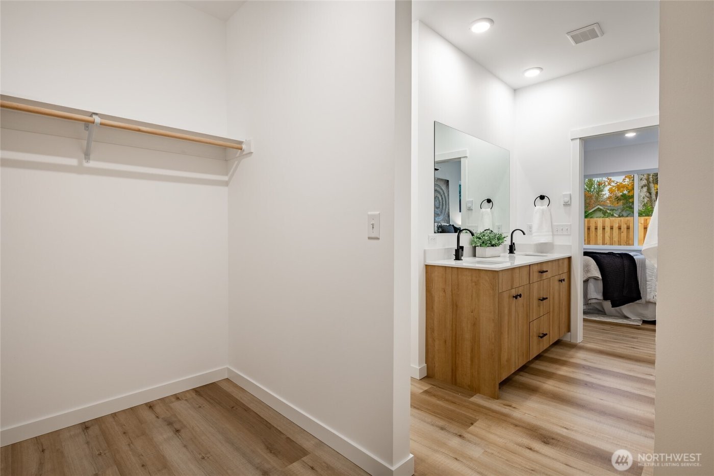 2986 Cedar View Way , Blaine, WA 98230