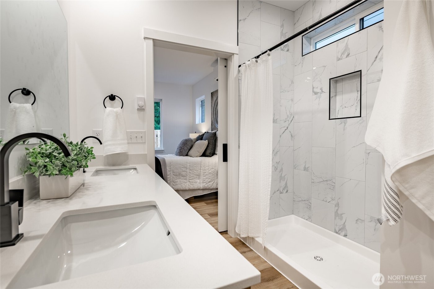 2986 Cedar View Way , Blaine, WA 98230