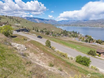 306 Clos Chevalle Road , Chelan, WA 98816 - Photo 14