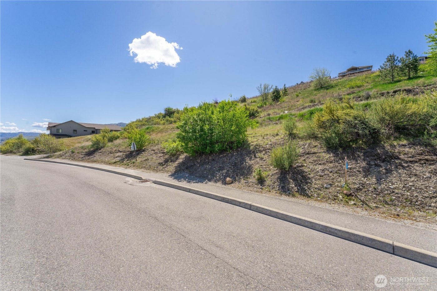 306 Clos Chevalle Road , Chelan, WA 98816