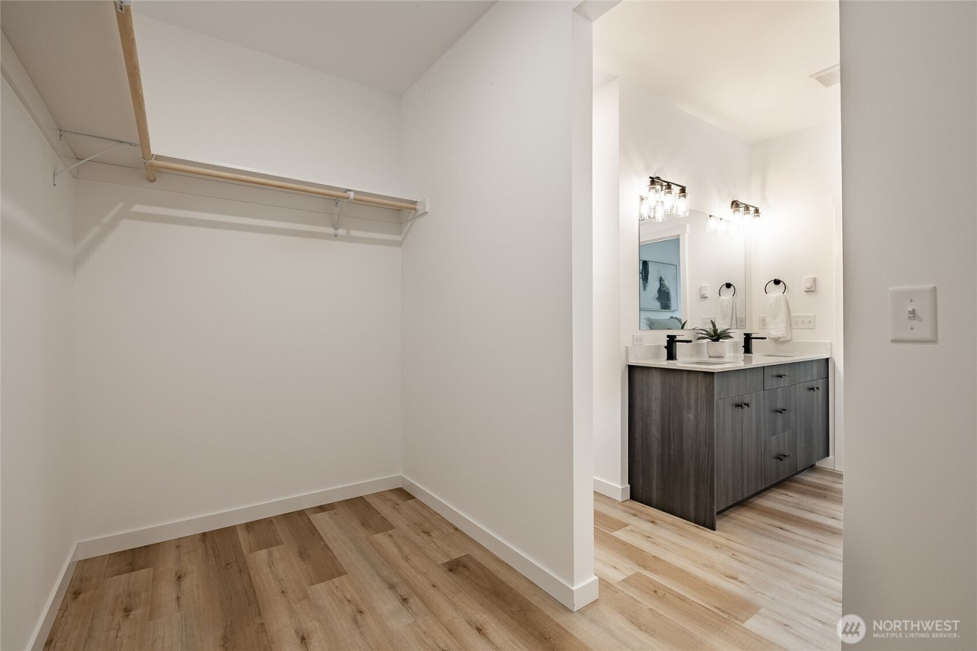 2998 Cedar View Way , Blaine, WA 98230