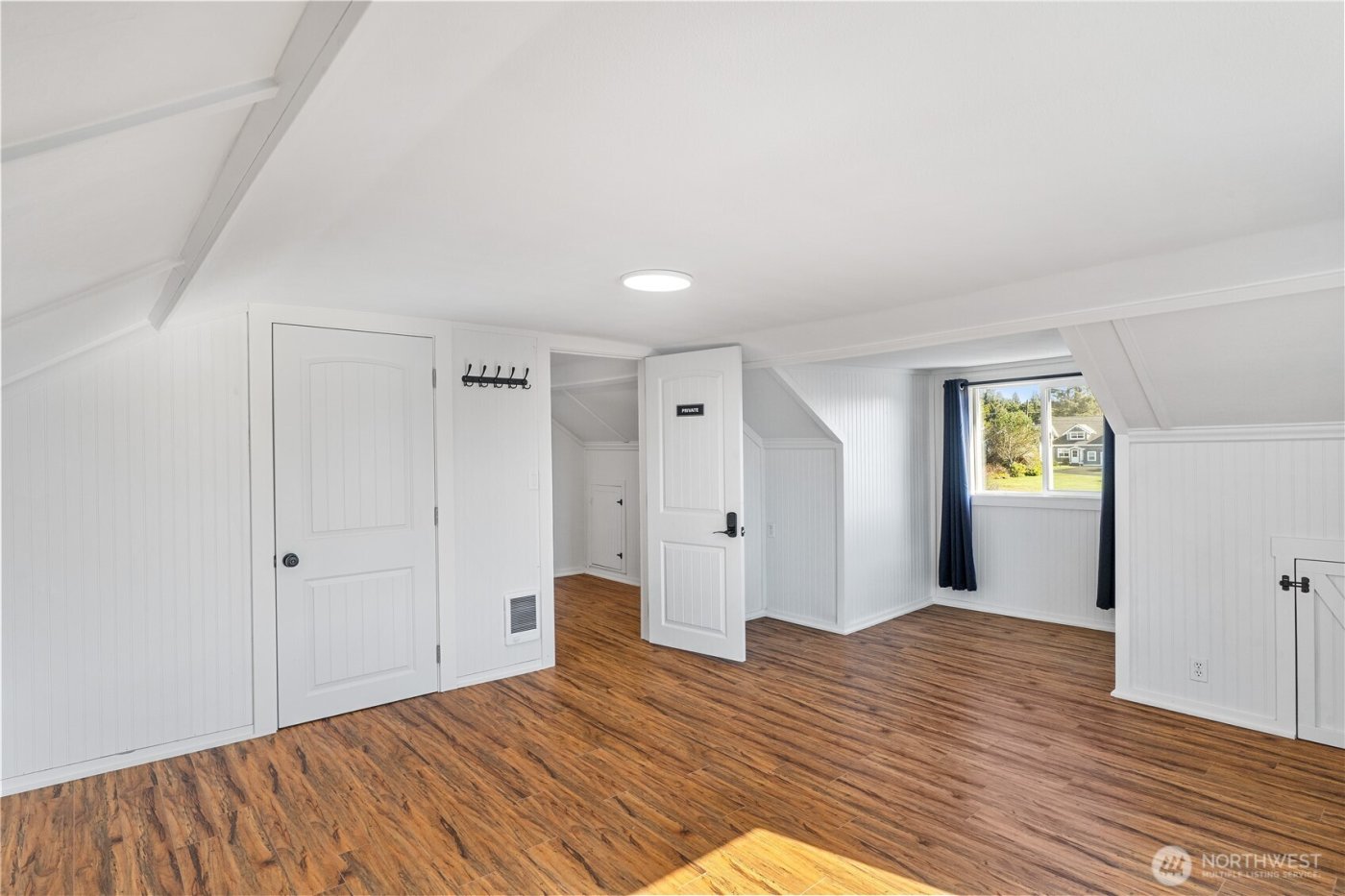 40 Main Street , Pacific Beach, WA 98571