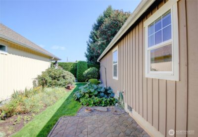 448 Garden Lane #44, Burlington, WA 98233 - Photo 12