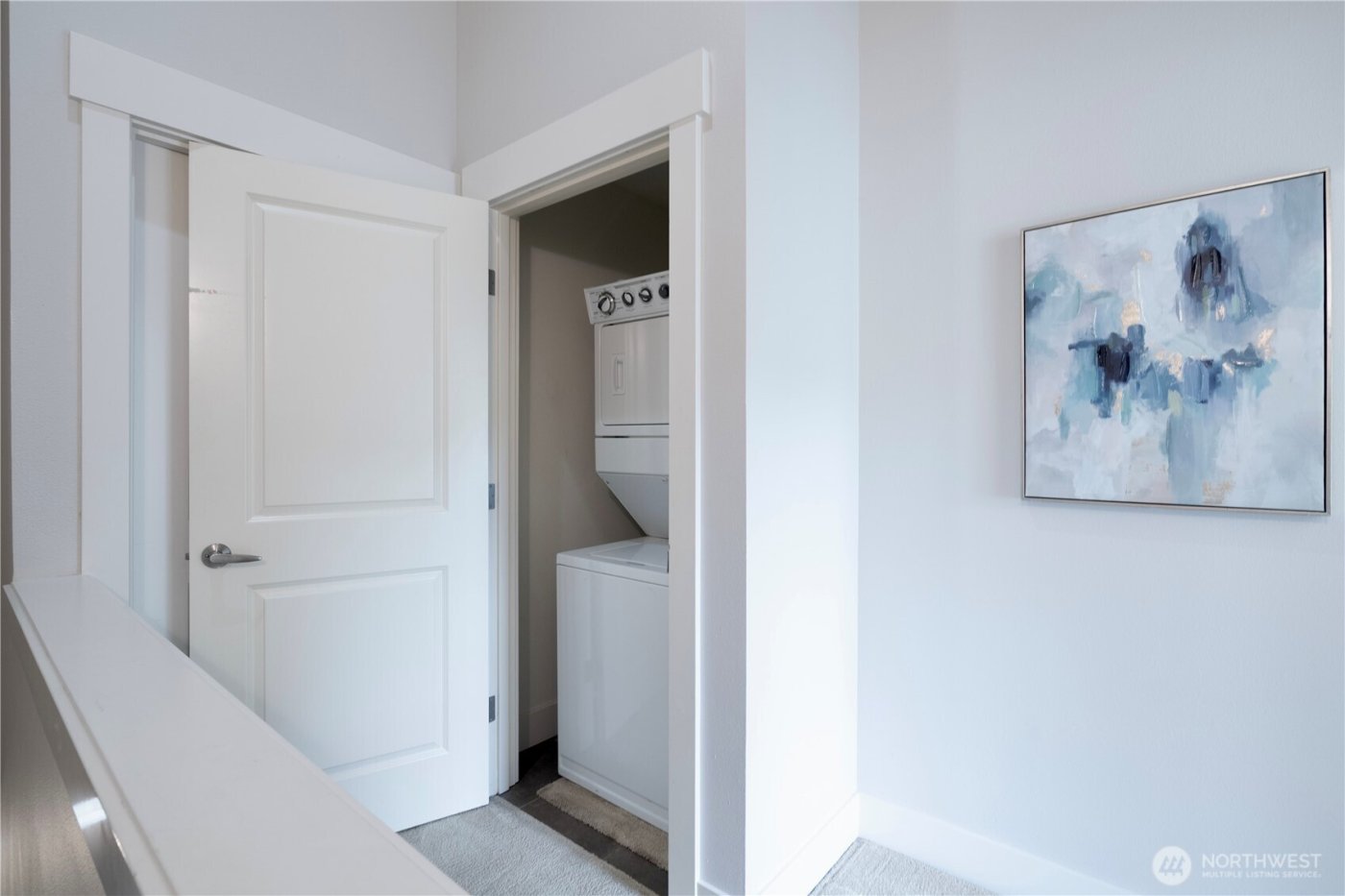 3241 SW Raymond St #1B, Seattle, WA 98126