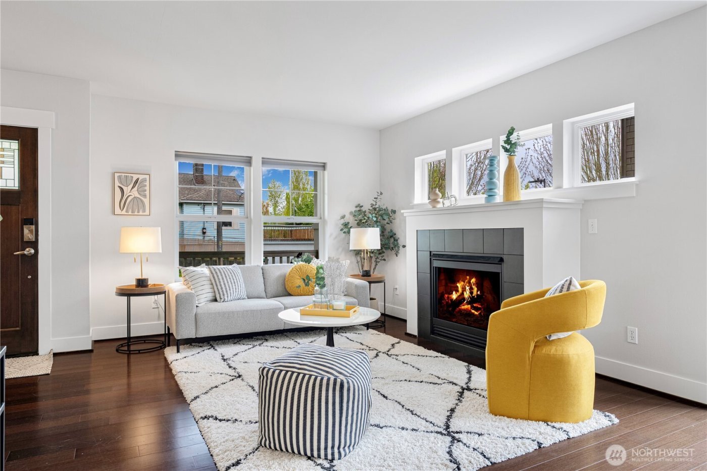 3241 SW Raymond St #1B, Seattle, WA 98126