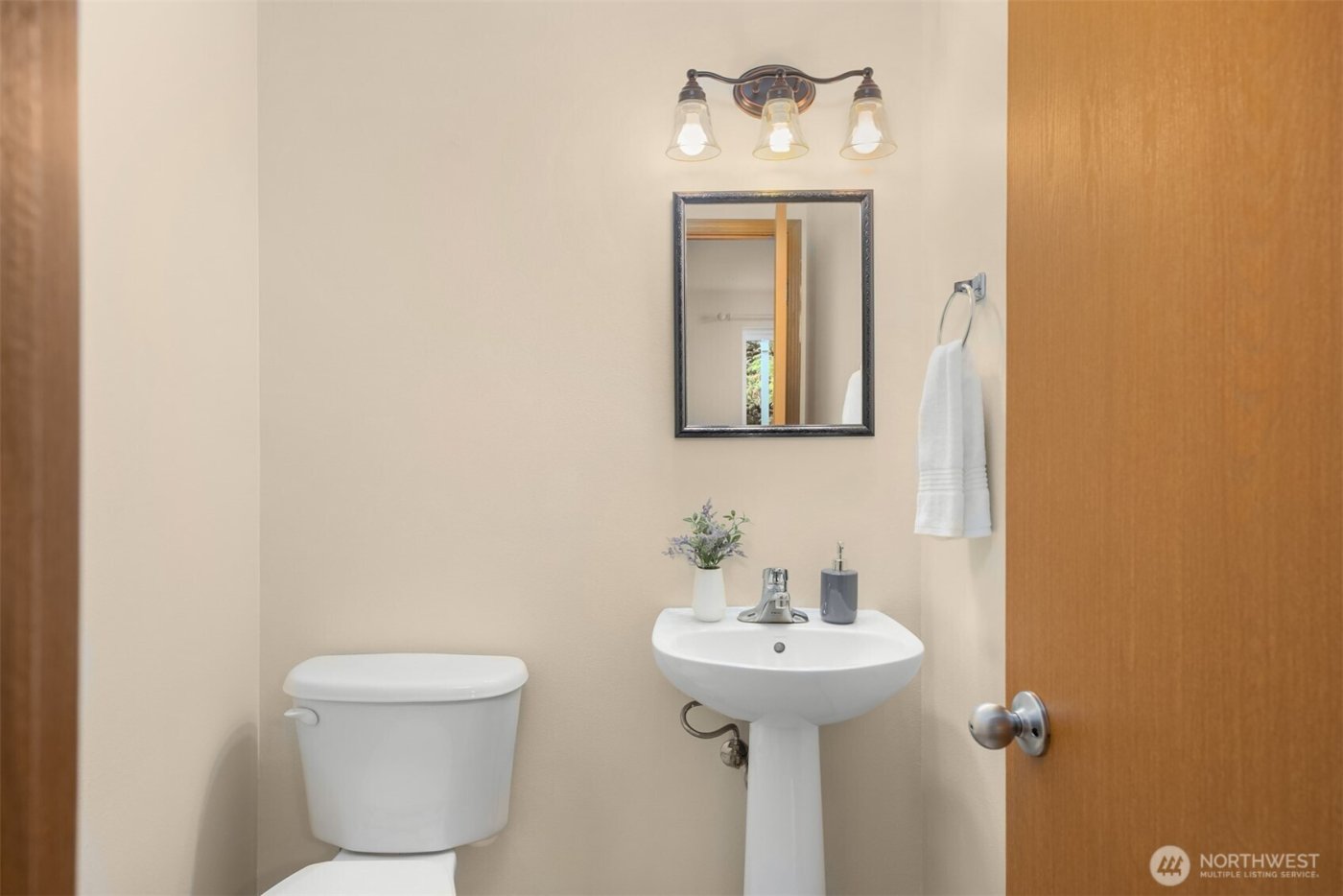 110 Cressey Lane , Port Ludlow, WA 98365