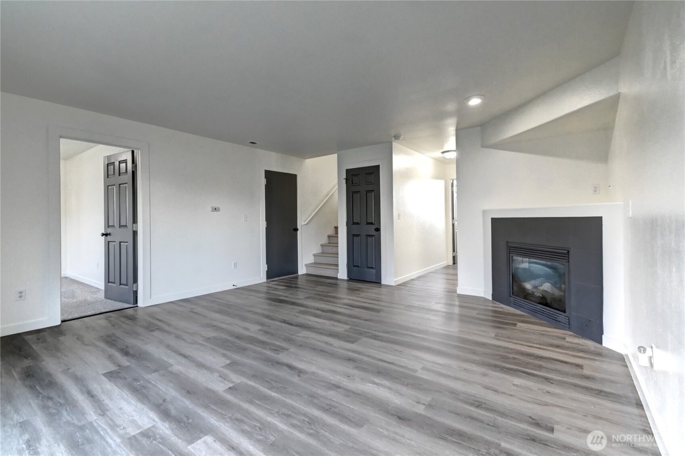 8823 18th Avenue E, Tacoma, WA 98445