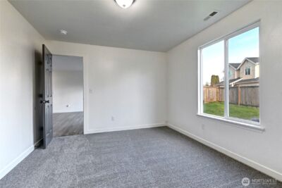 8823 18th Avenue E, Tacoma, WA 98445 - Photo 19