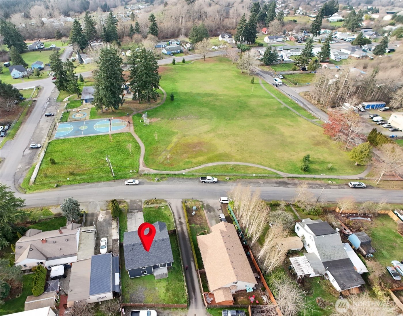 8823 18th Avenue E, Tacoma, WA 98445