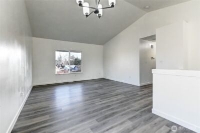 8823 18th Avenue E, Tacoma, WA 98445 - Photo 4