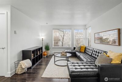 4111 Whitman Avenue N #402, Seattle, WA 98103